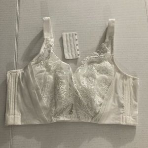 Supporting Push-Up Bra With or without inserts & an extension Sz 42 G
